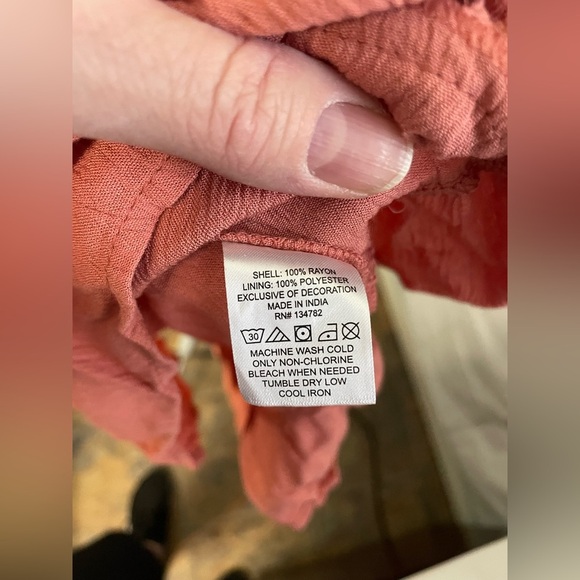 Women's Coral Top size 2X - Picture 4 of 7